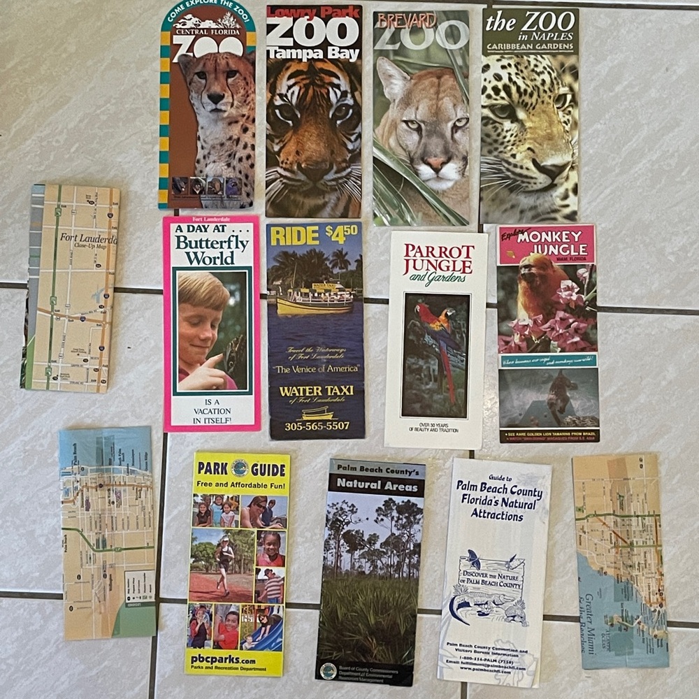 1990s/2000s Florida Attraction Brochures/flyers/maps  (14 Pcs)